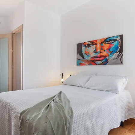 Duplex Centrico Con Vistas Al Mar *